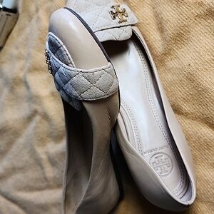 Tory Burch Peach Quilted Loafers